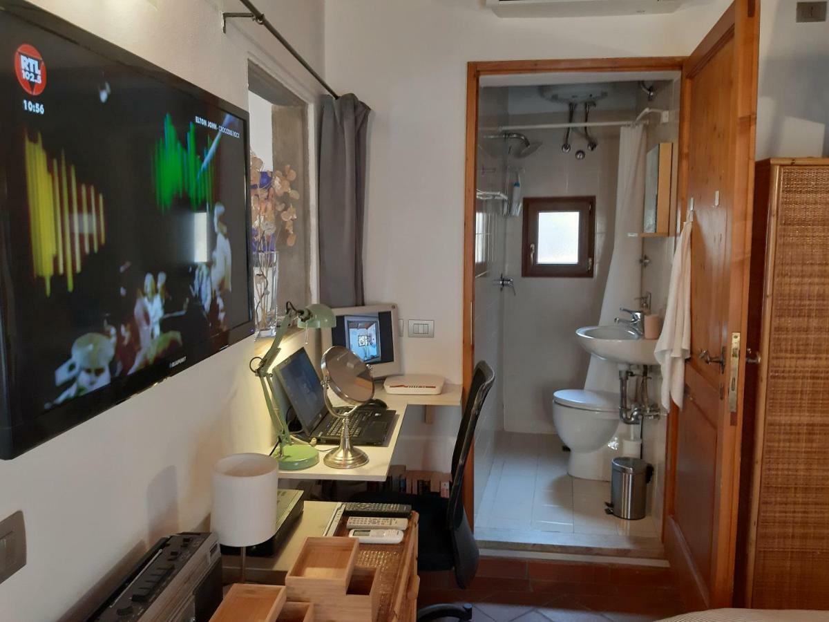 Porcellana Twenty-Six Florence Wi-Fi Apartment Esterno foto